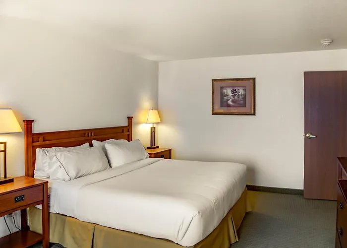 Express & Jacksonville By Ihg 3* South Jacksonville