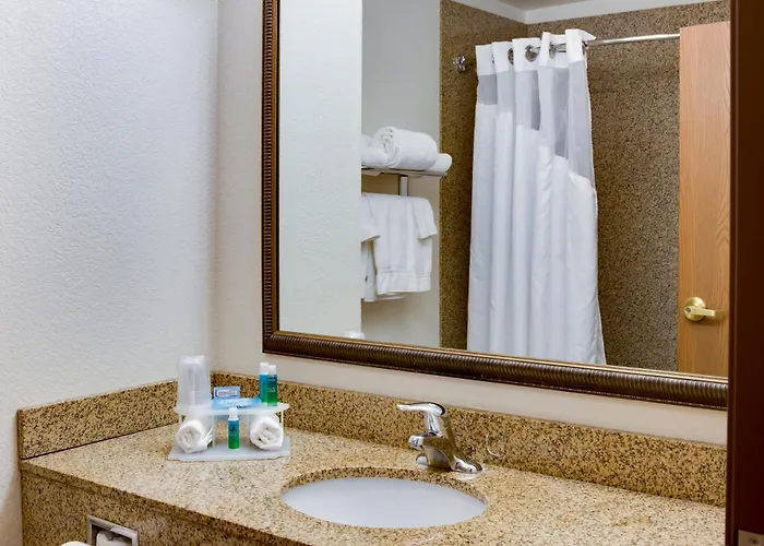 Hotel Express & Jacksonville By Ihg South Jacksonville