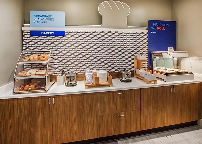 Hotel Express & Jacksonville By Ihg South Jacksonville