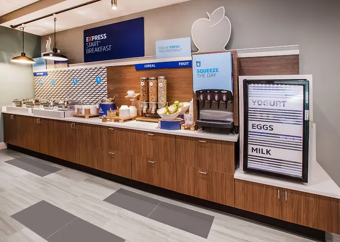 Hotel Express & Jacksonville By Ihg