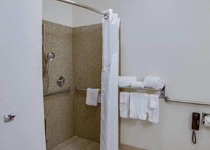 Express & Jacksonville By Ihg 3*