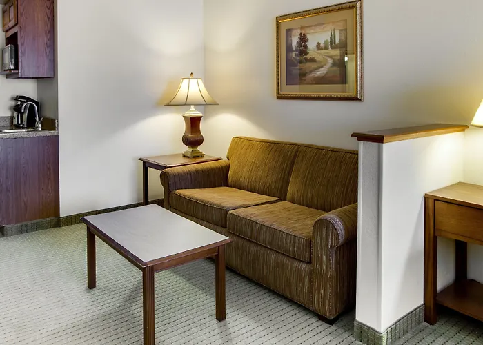 Express & Jacksonville By Ihg South Jacksonville