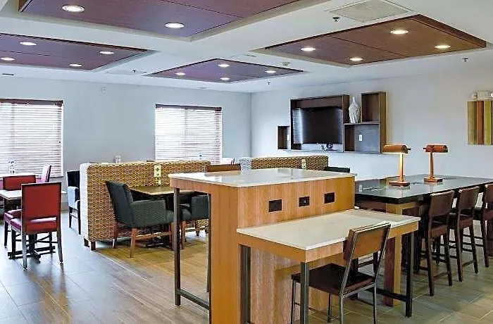 Express & Jacksonville By Ihg Hotel South Jacksonville
