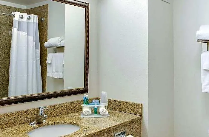 Express & Jacksonville By Ihg South Jacksonville