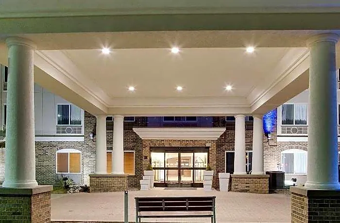 Express & Jacksonville By Ihg 3* South Jacksonville