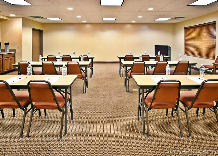 Express & Jacksonville By Ihg Hotel 3*